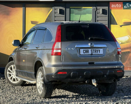 Серый Хонда СРВ, объемом двигателя 2.4 л и пробегом 214 тыс. км за 9500 $, фото 21 на Automoto.ua