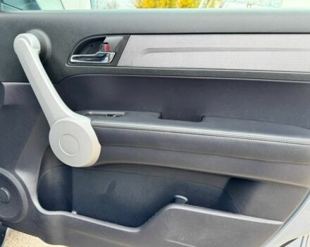 Серый Хонда СРВ, объемом двигателя 2.2 л и пробегом 217 тыс. км за 10200 $, фото 15 на Automoto.ua