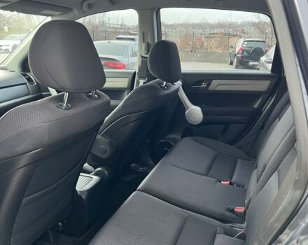 Серый Хонда СРВ, объемом двигателя 2 л и пробегом 181 тыс. км за 9800 $, фото 4 на Automoto.ua