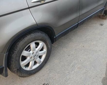 Хонда СРВ 2008 у Турке на Automoto.ua Сірий Хонда СРВ, об'ємом двигуна 2.2 л та пробігом 285 тис. км за 10600 $, фото 4 на Automoto.ua