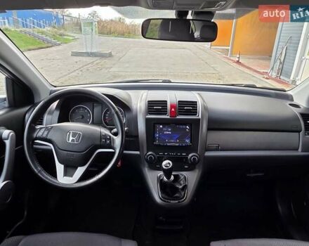 Серый Хонда СРВ, объемом двигателя 2.2 л и пробегом 241 тыс. км за 10500 $, фото 43 на Automoto.ua