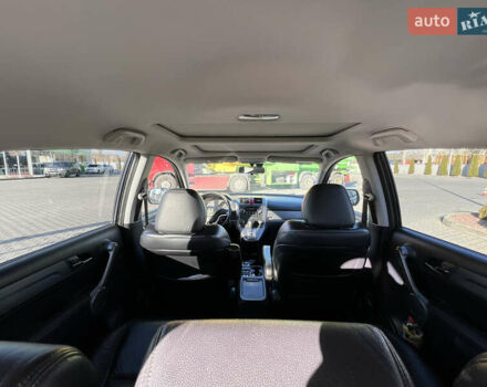 Серый Хонда СРВ, объемом двигателя 2.4 л и пробегом 215 тыс. км за 10700 $, фото 10 на Automoto.ua