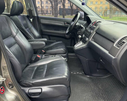 Серый Хонда СРВ, объемом двигателя 2.35 л и пробегом 200 тыс. км за 9999 $, фото 22 на Automoto.ua