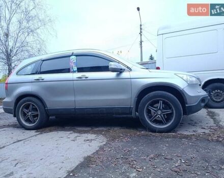 Серый Хонда СРВ, объемом двигателя 2 л и пробегом 228 тыс. км за 9500 $, фото 1 на Automoto.ua