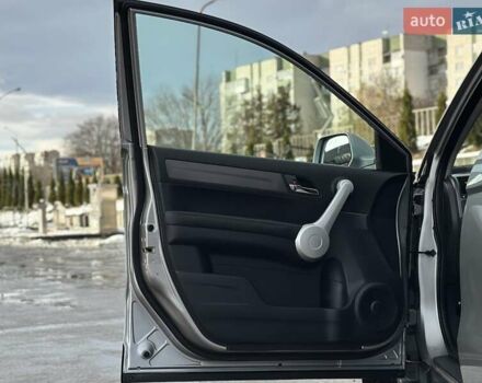 Серый Хонда СРВ, объемом двигателя 2 л и пробегом 189 тыс. км за 10870 $, фото 79 на Automoto.ua