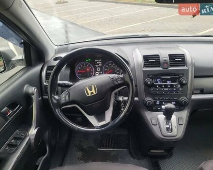 Серый Хонда СРВ, объемом двигателя 2.4 л и пробегом 335 тыс. км за 8300 $, фото 25 на Automoto.ua