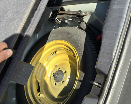 Серый Хонда СРВ, объемом двигателя 2.2 л и пробегом 220 тыс. км за 11300 $, фото 23 на Automoto.ua