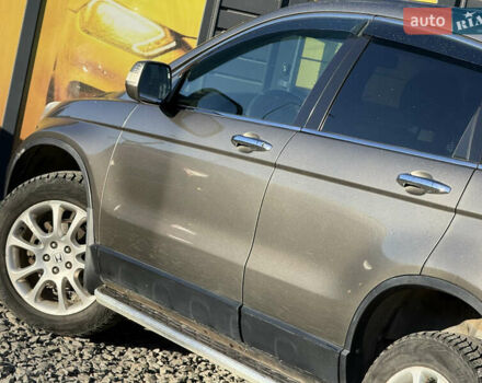 Серый Хонда СРВ, объемом двигателя 2.4 л и пробегом 214 тыс. км за 9500 $, фото 23 на Automoto.ua