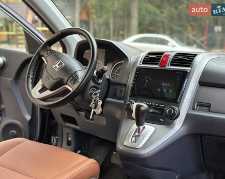 Хонда СРВ 2008 в Дрогобыче на Automoto.ua Серый Хонда СРВ, объемом двигателя 2 л и пробегом 192 тыс. км за 10800 $, фото 35 на Automoto.ua