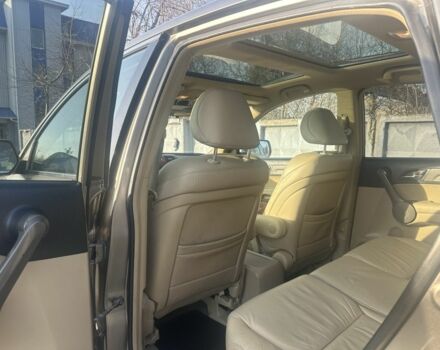 Серый Хонда СРВ, объемом двигателя 2.2 л и пробегом 235 тыс. км за 11500 $, фото 6 на Automoto.ua