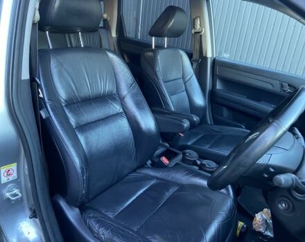 Сірий Хонда СРВ, об'ємом двигуна 2.2 л та пробігом 150 тис. км за 4528 $, фото 5 на Automoto.ua