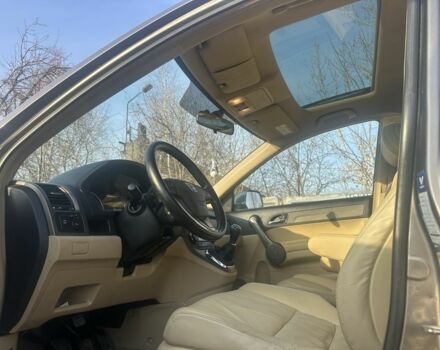 Серый Хонда СРВ, объемом двигателя 2.2 л и пробегом 235 тыс. км за 11500 $, фото 5 на Automoto.ua