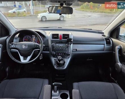Хонда СРВ 2009 в Харькове на Automoto.ua Серый Хонда СРВ, объемом двигателя 2.2 л и пробегом 211 тыс. км за 11300 $, фото 43 на Automoto.ua