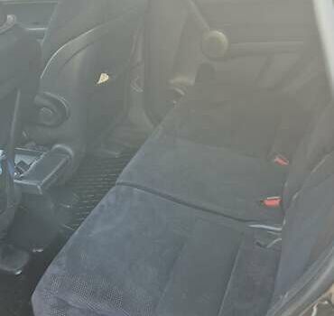 Серый Хонда СРВ, объемом двигателя 2.36 л и пробегом 187 тыс. км за 11900 $, фото 3 на Automoto.ua