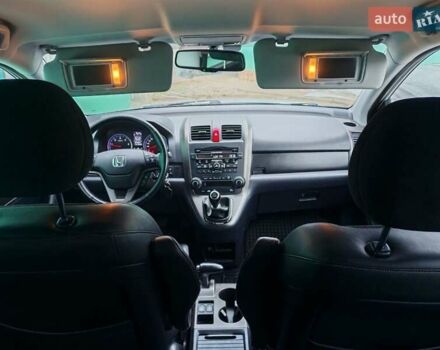 Серый Хонда СРВ, объемом двигателя 2.2 л и пробегом 251 тыс. км за 13700 $, фото 1 на Automoto.ua