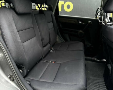 Серый Хонда СРВ, объемом двигателя 2.2 л и пробегом 243 тыс. км за 12100 $, фото 13 на Automoto.ua