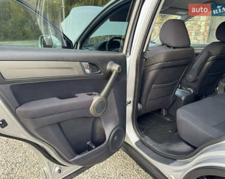 Серый Хонда СРВ, объемом двигателя 2.2 л и пробегом 246 тыс. км за 11850 $, фото 56 на Automoto.ua