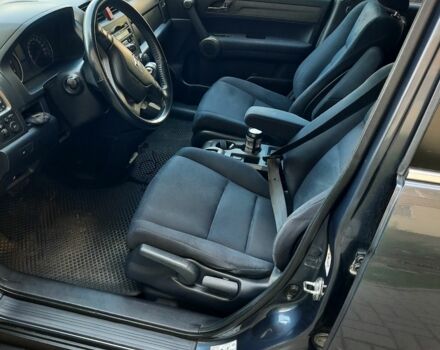 Серый Хонда СРВ, объемом двигателя 2.2 л и пробегом 265 тыс. км за 13000 $, фото 9 на Automoto.ua