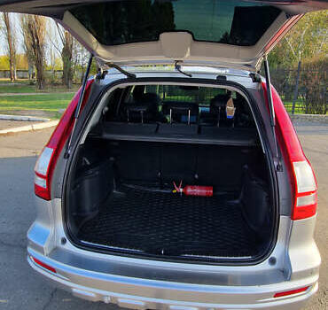 Хонда СРВ 2010 в Днепре (Днепропетровске) на Automoto.ua Серый Хонда СРВ, объемом двигателя 2.2 л и пробегом 229 тыс. км за 13300 $, фото 8 на Automoto.ua