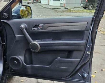 Сірий Хонда СРВ, об'ємом двигуна 2 л та пробігом 130 тис. км за 11300 $, фото 12 на Automoto.ua