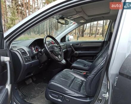 Серый Хонда СРВ, объемом двигателя 2.2 л и пробегом 175 тыс. км за 15450 $, фото 13 на Automoto.ua