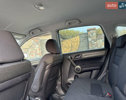 Серый Хонда СРВ, объемом двигателя 2.2 л и пробегом 246 тыс. км за 11850 $, фото 54 на Automoto.ua