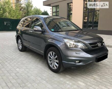 Серый Хонда СРВ, объемом двигателя 2.2 л и пробегом 174 тыс. км за 15499 $, фото 2 на Automoto.ua