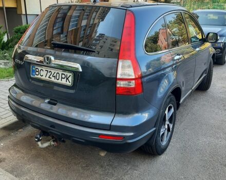 Серый Хонда СРВ, объемом двигателя 2.2 л и пробегом 265 тыс. км за 13000 $, фото 2 на Automoto.ua