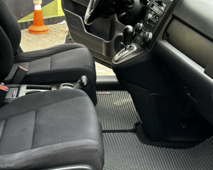 Серый Хонда СРВ, объемом двигателя 2.2 л и пробегом 243 тыс. км за 12100 $, фото 16 на Automoto.ua