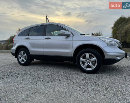 Серый Хонда СРВ, объемом двигателя 2.2 л и пробегом 246 тыс. км за 11850 $, фото 15 на Automoto.ua