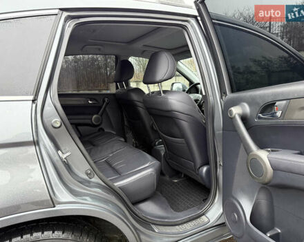 Сірий Хонда СРВ, об'ємом двигуна 2.2 л та пробігом 275 тис. км за 13850 $, фото 32 на Automoto.ua