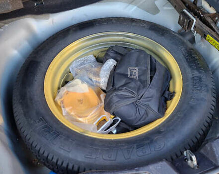 Хонда СРВ 2010 в Днепре (Днепропетровске) на Automoto.ua Серый Хонда СРВ, объемом двигателя 2.2 л и пробегом 229 тыс. км за 13300 $, фото 11 на Automoto.ua