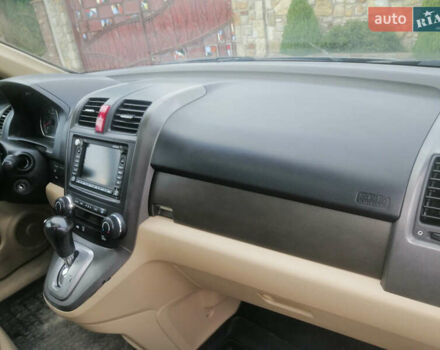 Сірий Хонда СРВ, об'ємом двигуна 2.2 л та пробігом 233 тис. км за 12750 $, фото 21 на Automoto.ua