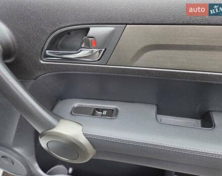 Сірий Хонда СРВ, об'ємом двигуна 2.2 л та пробігом 240 тис. км за 13700 $, фото 47 на Automoto.ua