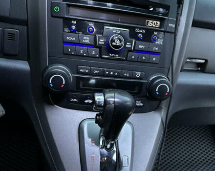 Серый Хонда СРВ, объемом двигателя 2 л и пробегом 300 тыс. км за 14500 $, фото 16 на Automoto.ua