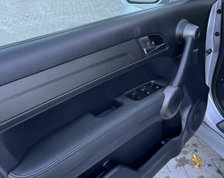 Хонда СРВ 2011 в Черновцах на Automoto.ua Серый Хонда СРВ, объемом двигателя 2.2 л и пробегом 218 тыс. км за 14250 $, фото 10 на Automoto.ua