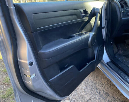 Серый Хонда СРВ, объемом двигателя 2.2 л и пробегом 238 тыс. км за 12999 $, фото 34 на Automoto.ua