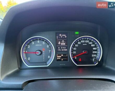 Сірий Хонда СРВ, об'ємом двигуна 2.35 л та пробігом 307 тис. км за 12000 $, фото 15 на Automoto.ua