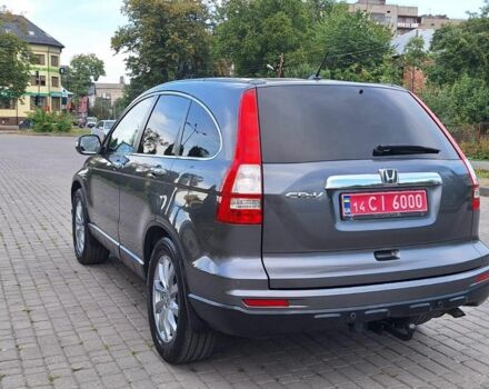 Серый Хонда СРВ, объемом двигателя 3 л и пробегом 252 тыс. км за 12800 $, фото 5 на Automoto.ua