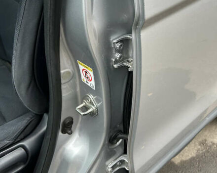 Серый Хонда СРВ, объемом двигателя 2 л и пробегом 300 тыс. км за 14500 $, фото 32 на Automoto.ua