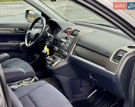 Серый Хонда СРВ, объемом двигателя 2 л и пробегом 223 тыс. км за 11950 $, фото 37 на Automoto.ua