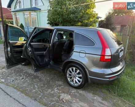 Сірий Хонда СРВ, об'ємом двигуна 2.35 л та пробігом 307 тис. км за 12000 $, фото 9 на Automoto.ua