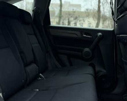 Серый Хонда СРВ, объемом двигателя 2 л и пробегом 175 тыс. км за 12299 $, фото 14 на Automoto.ua