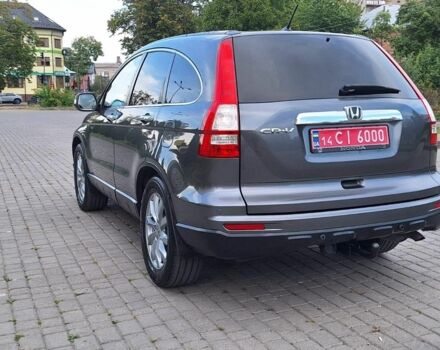 Серый Хонда СРВ, объемом двигателя 3 л и пробегом 252 тыс. км за 12800 $, фото 7 на Automoto.ua