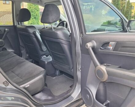 Серый Хонда СРВ, объемом двигателя 3 л и пробегом 252 тыс. км за 12800 $, фото 23 на Automoto.ua