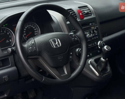 Серый Хонда СРВ, объемом двигателя 2 л и пробегом 175 тыс. км за 12299 $, фото 9 на Automoto.ua