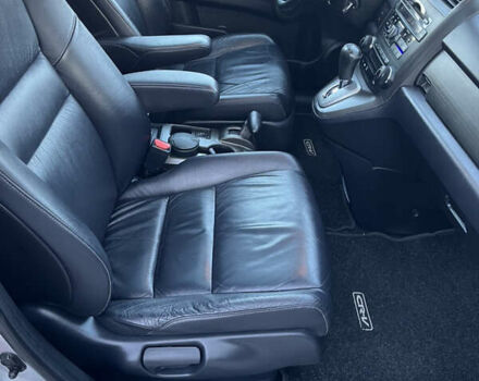 Хонда СРВ 2011 в Черновцах на Automoto.ua Серый Хонда СРВ, объемом двигателя 2.2 л и пробегом 218 тыс. км за 13990 $, фото 24 на Automoto.ua