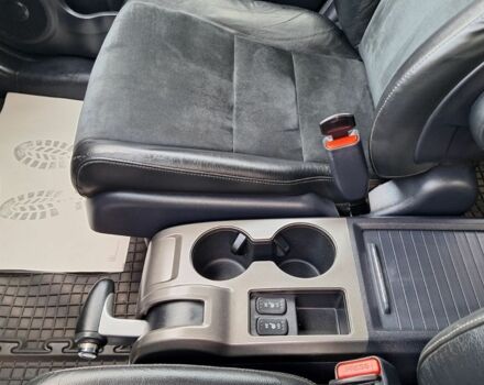 Серый Хонда СРВ, объемом двигателя 3 л и пробегом 252 тыс. км за 12800 $, фото 15 на Automoto.ua