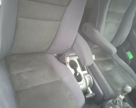 Серый Хонда СРВ, объемом двигателя 2.2 л и пробегом 222 тыс. км за 11000 $, фото 3 на Automoto.ua