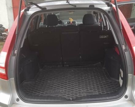 Серый Хонда СРВ, объемом двигателя 2.2 л и пробегом 222 тыс. км за 11000 $, фото 7 на Automoto.ua